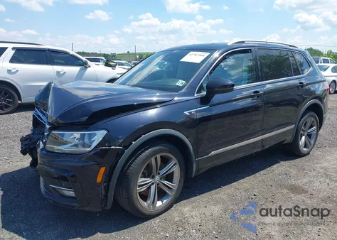 2019 Volkswagen Tiguan 2.0T Se/2.0T Sel/2.0T Sel R-Line/2.0T Sel R-Line Black z USA, uszkodzony, nr VIN 3VV2B7AX3KM026195